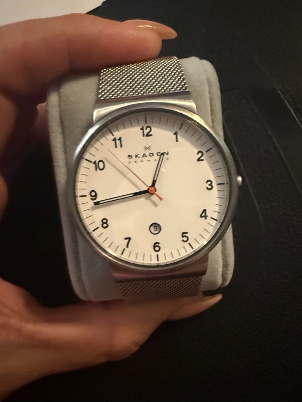 Skagen Silver Mesh Watch with White Dial and Orange Seconds Hand no battery